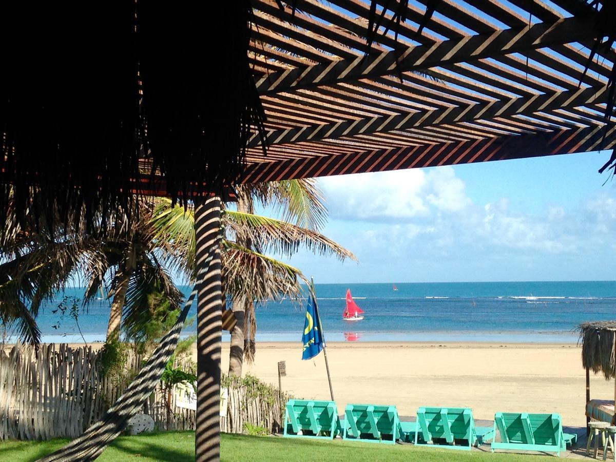 The Spot - Beachfront Sports Pousada Ікараї Екстер'єр фото